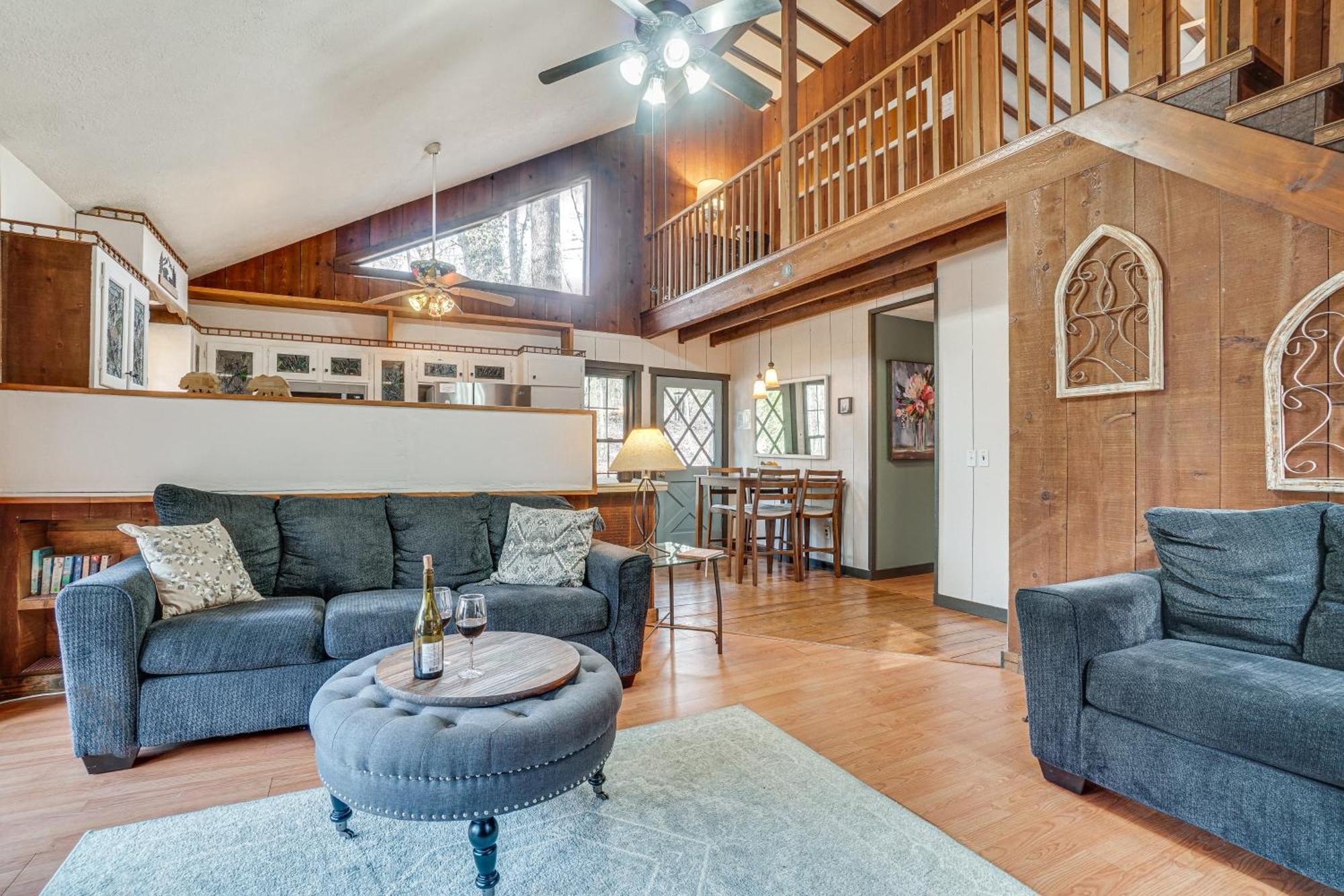 Sautee Nacoochee Charming Cabin With Fire Pit And Decks About 7 Mi To Helen מראה חיצוני תמונה