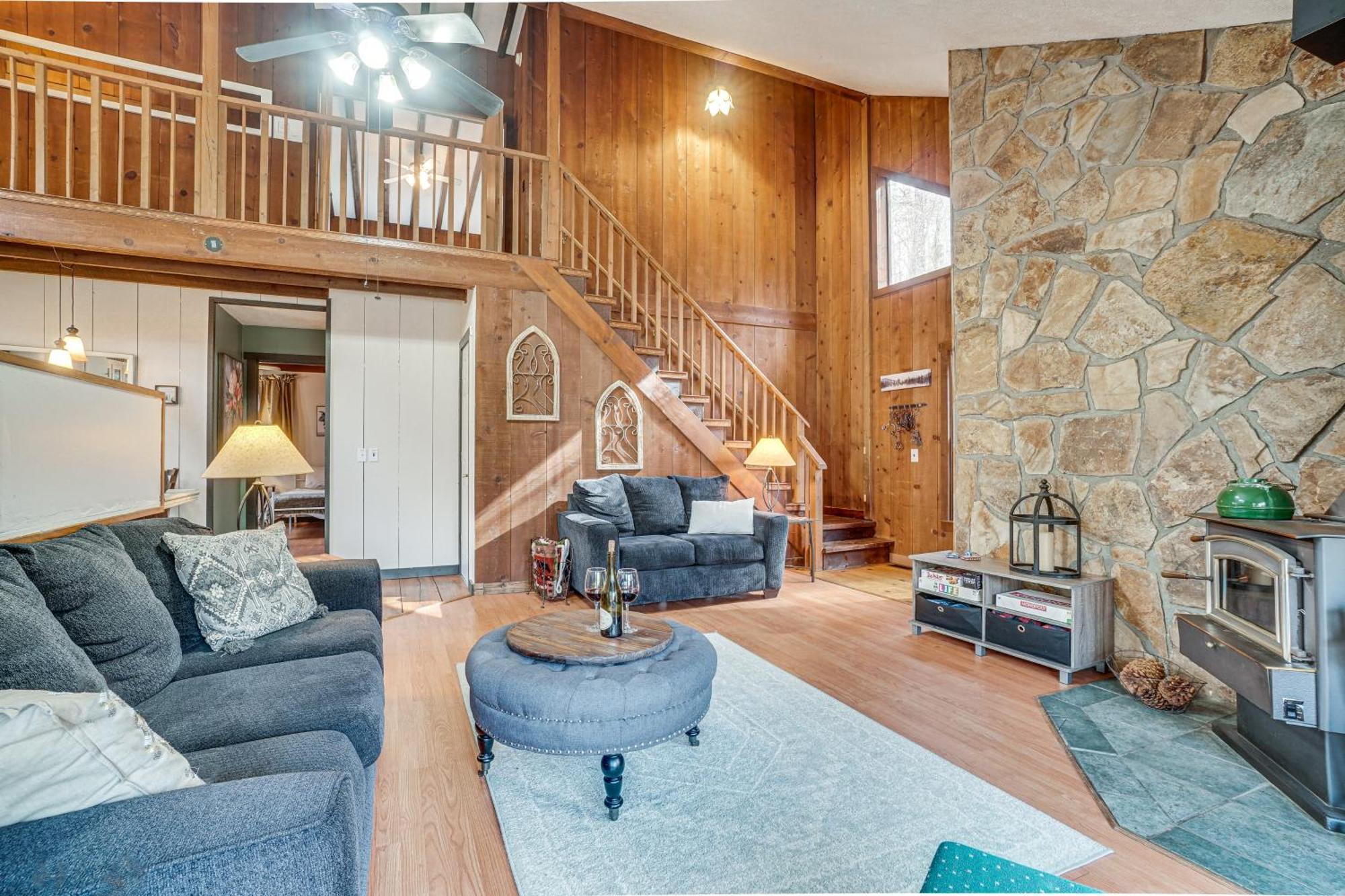 Sautee Nacoochee Charming Cabin With Fire Pit And Decks About 7 Mi To Helen מראה חיצוני תמונה