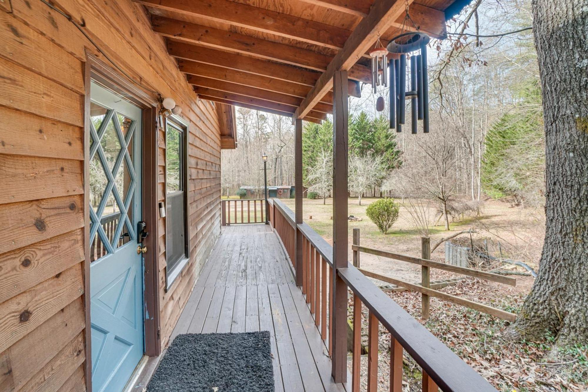Sautee Nacoochee Charming Cabin With Fire Pit And Decks About 7 Mi To Helen מראה חיצוני תמונה